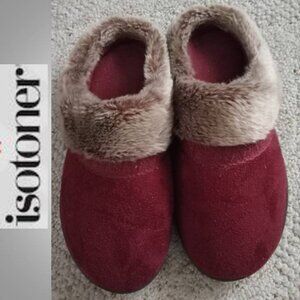 Isotoner slippers women's size 9 1/2 - 10